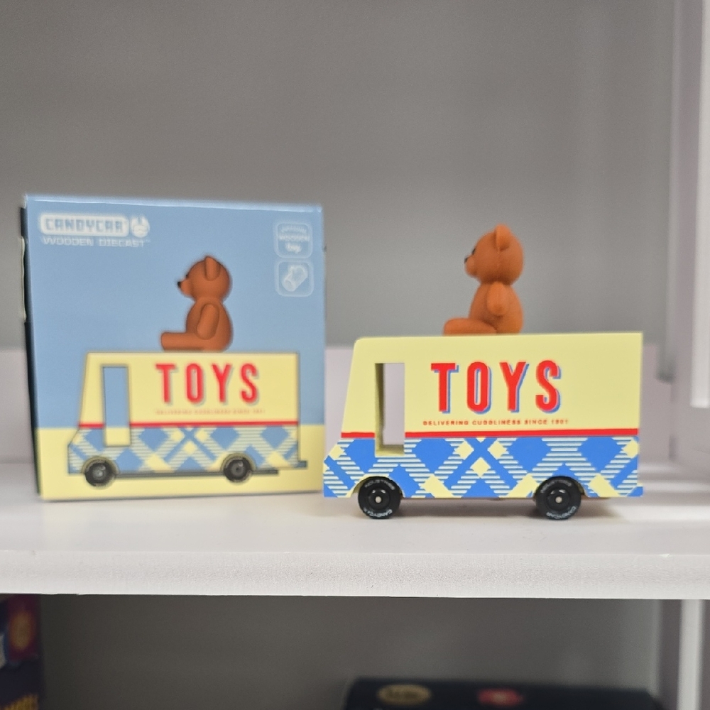 NIB Candylab TOYS DELIVERY VAN Teddy Bear Van Wooden Diecast Toy
